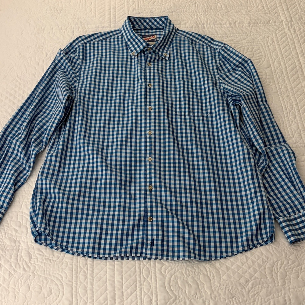 Johnnie O Hangin’ Out style Abner button down shirt